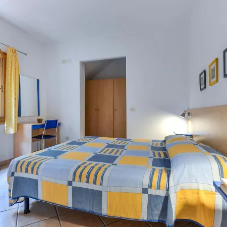 Giulia-1 By Interhome