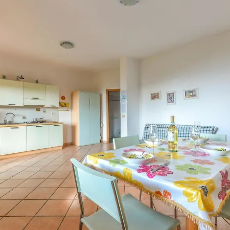 Giulia-1 By Interhome