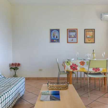 Giulia-1 By Interhome Lägenhet