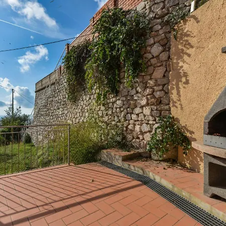 Locazione Turistica Giulia-1