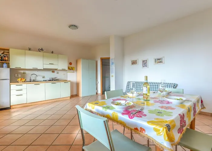 Giulia-1 By Interhome